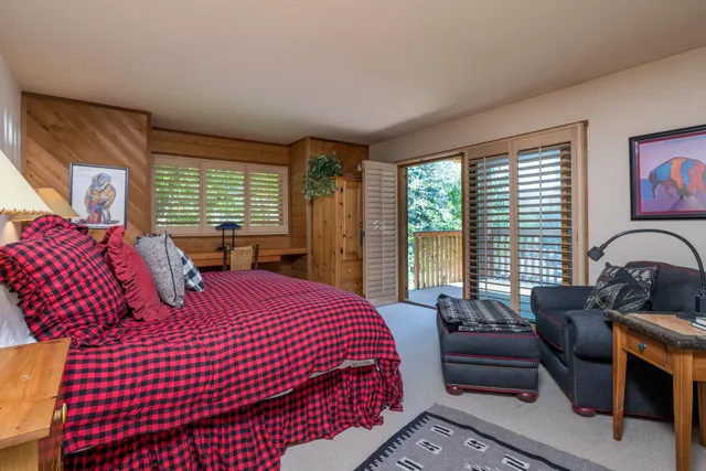 $1,395,000 | 2724 Sunburst Condo Drive, Sun Valley, ID 83353