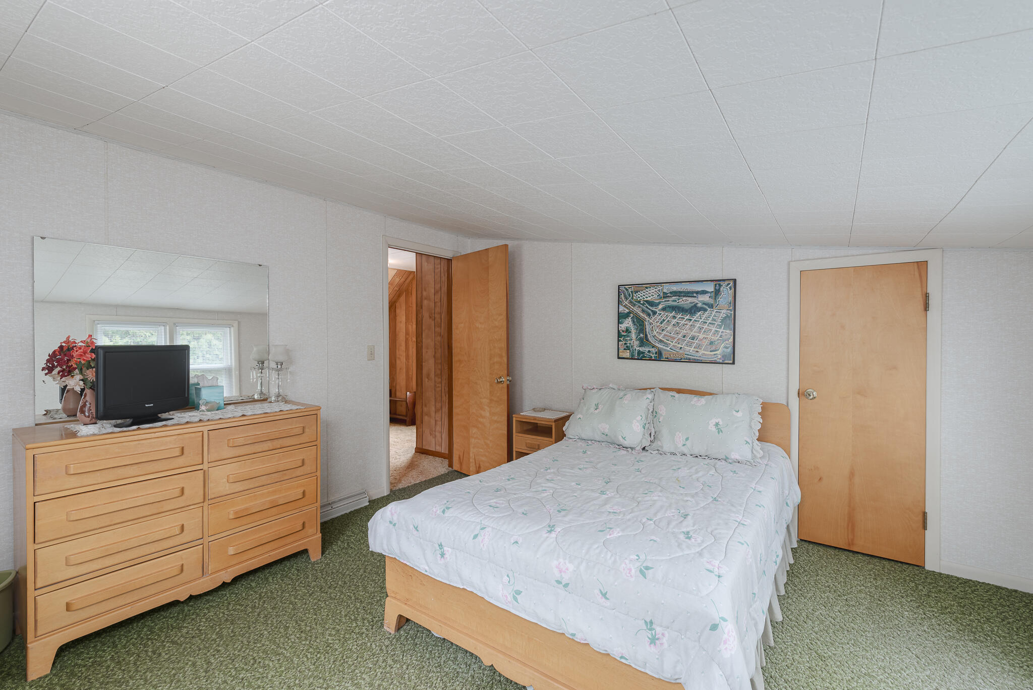 817 Oak Street Manistee, MI 49660 - Photo 21 of 39 RHPRE_260518_021