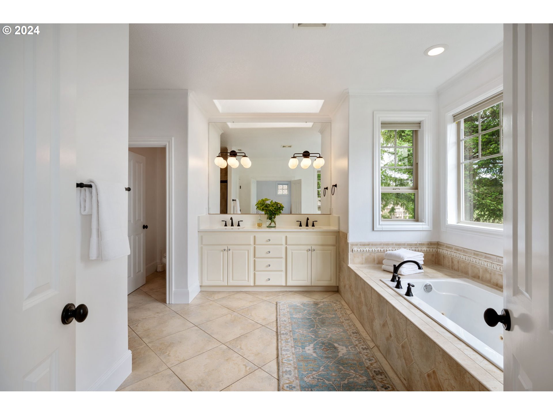 4023 Northwest Riggs Drive Portland, OR 97229 - Photo 28 of 48 Gallery Image 28