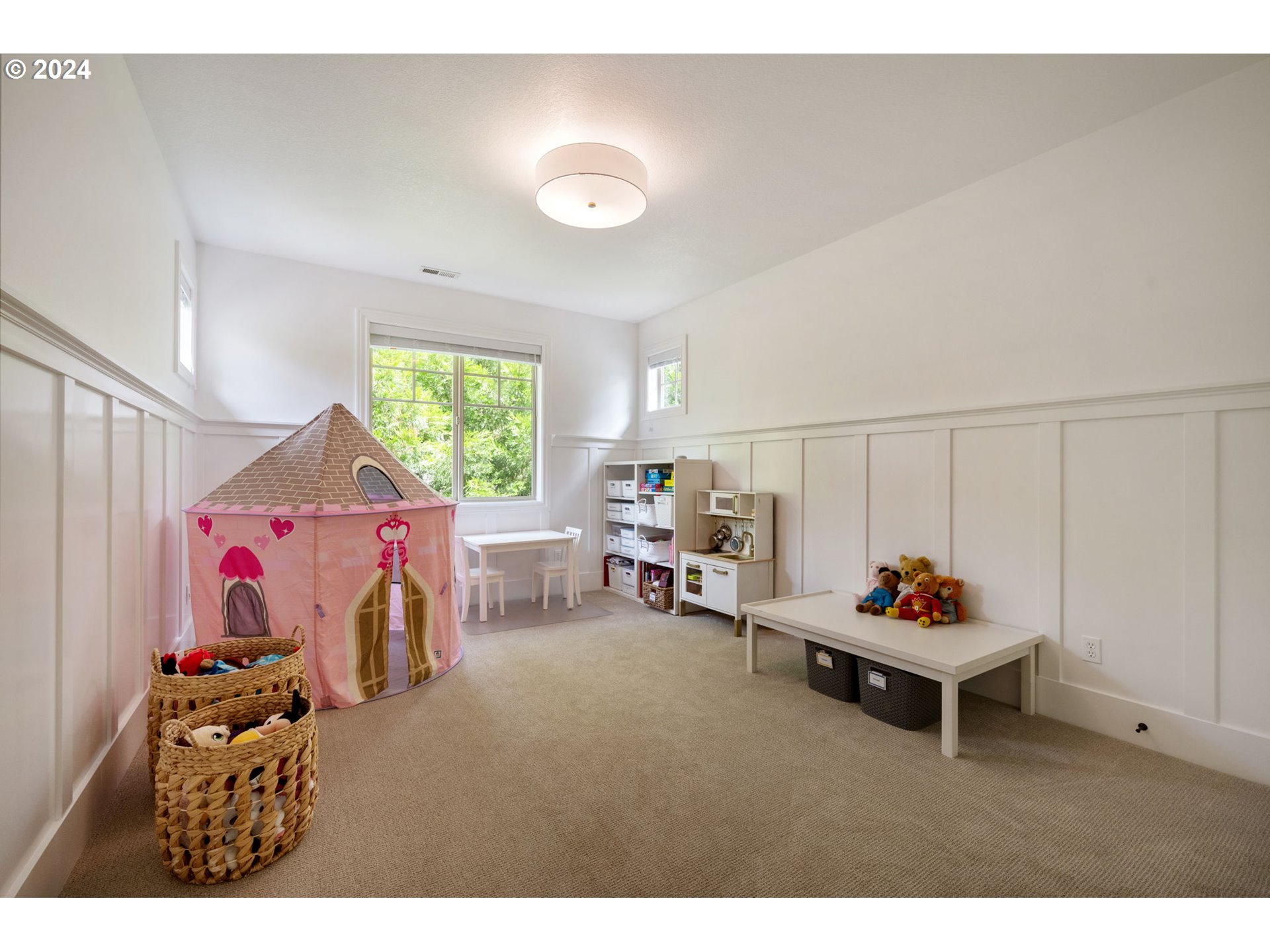 4023 Northwest Riggs Drive Portland, OR 97229 - Photo 36 of 48 Gallery Image 36