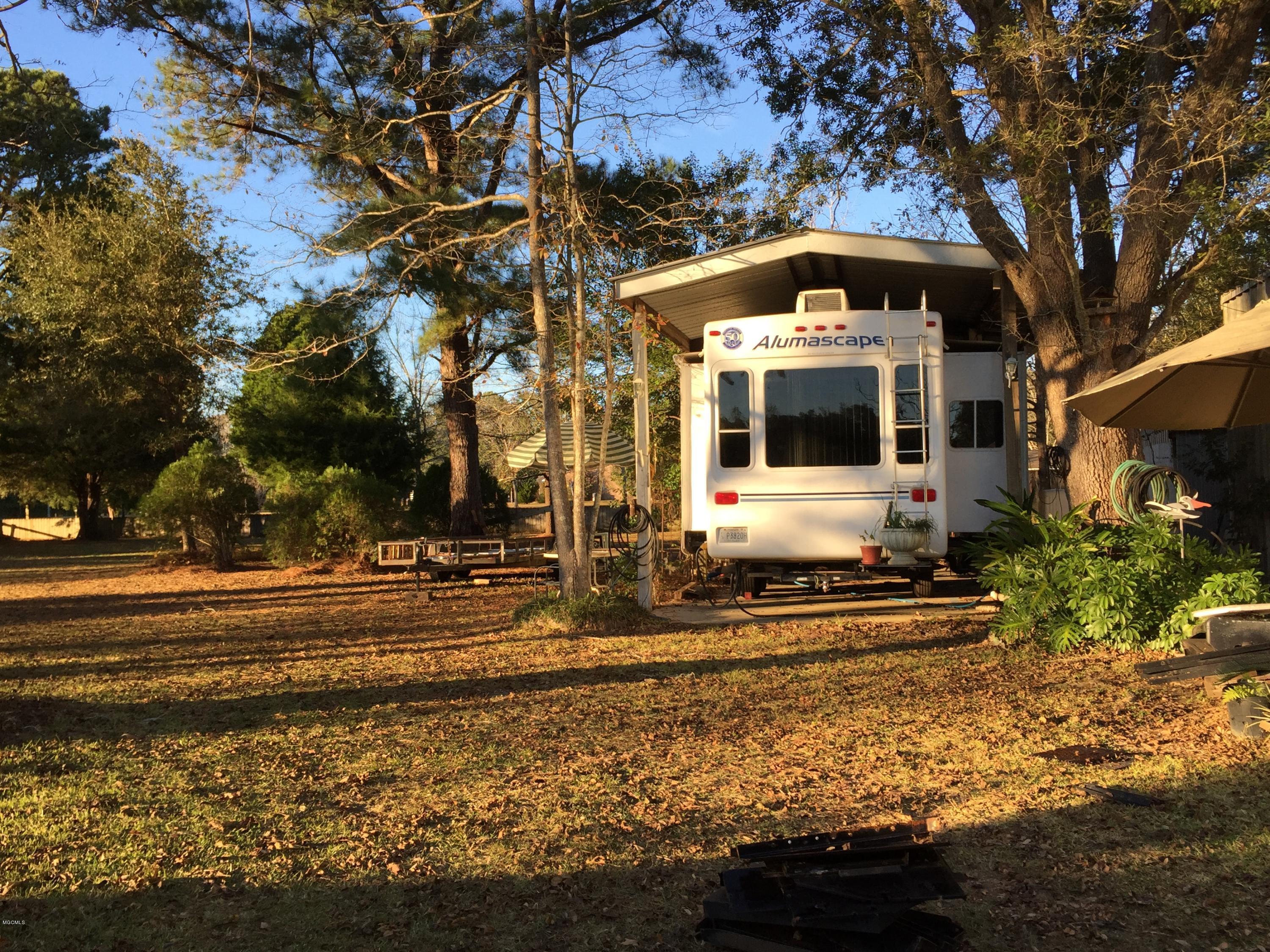 14766 Jim Byrd Road Biloxi, MS 39532 - Photo 29 of 61 RV shed