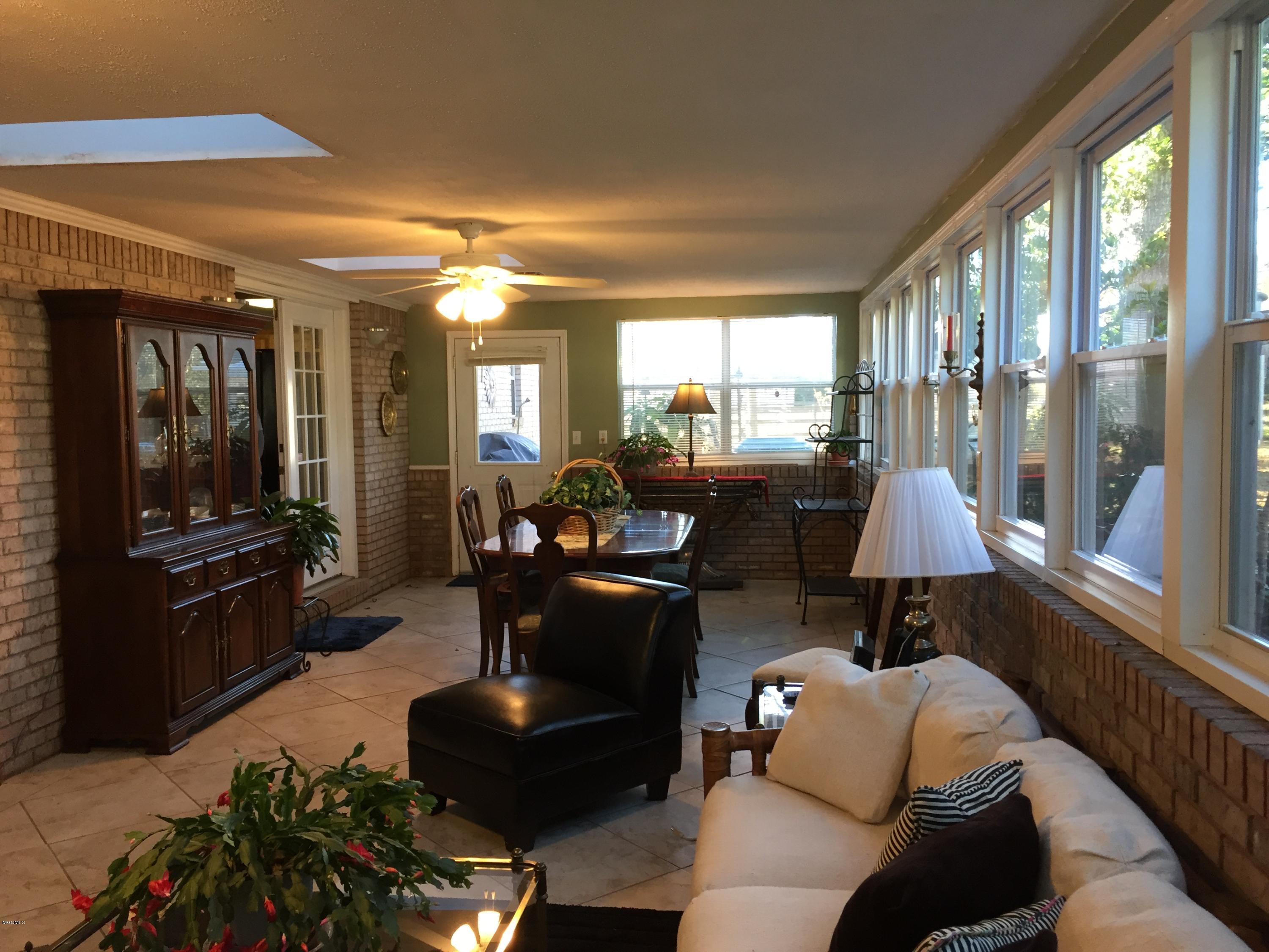 14766 Jim Byrd Road Biloxi, MS 39532 - Photo 33 of 61 sunroom 3