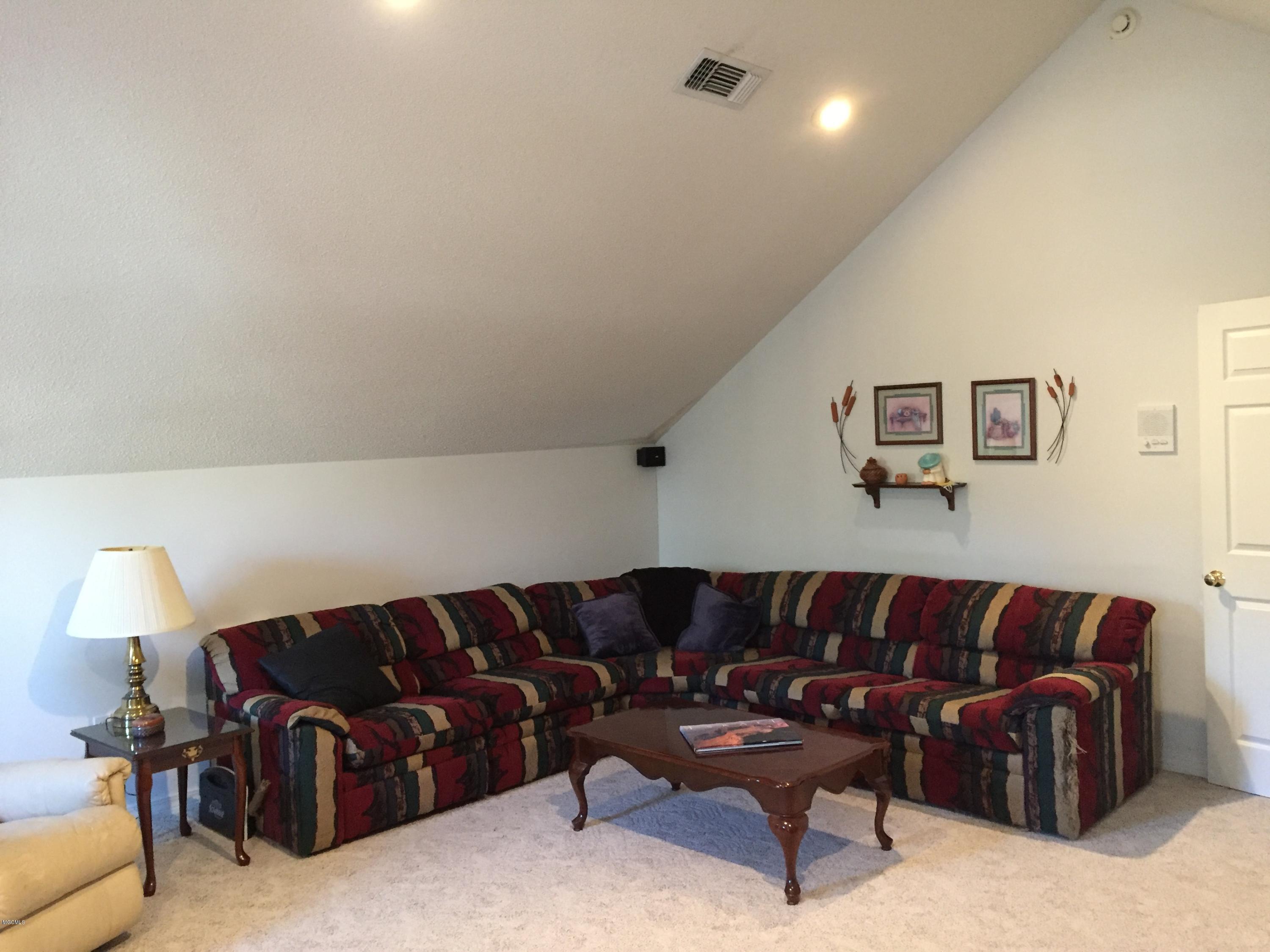 14766 Jim Byrd Road Biloxi, MS 39532 - Photo 41 of 61 upstairs den 5