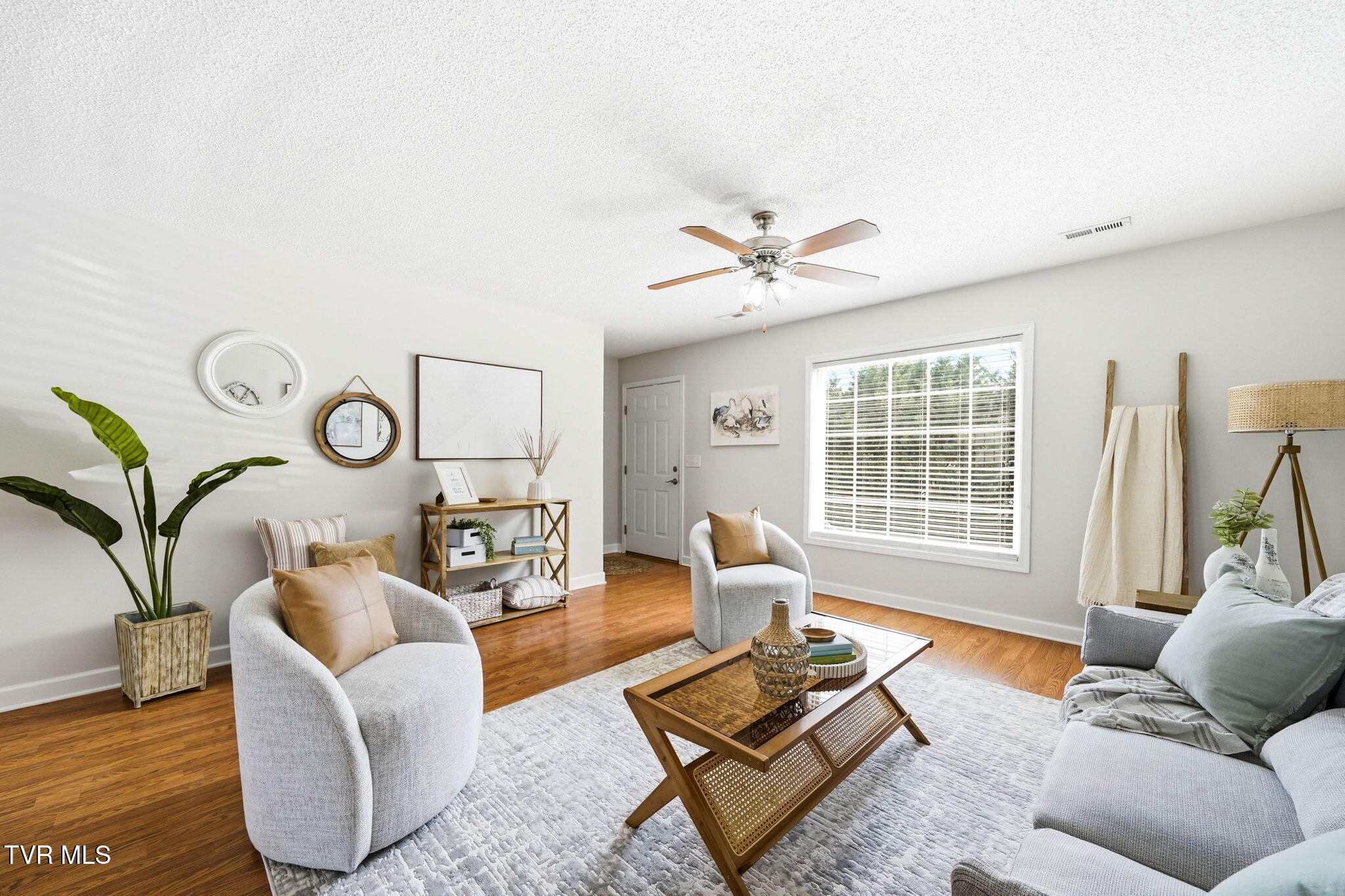 563 Boring Chapel Road, Unit 2 Johnson City, TN 37615 - Photo 7 of 37 Main Level Open Concept