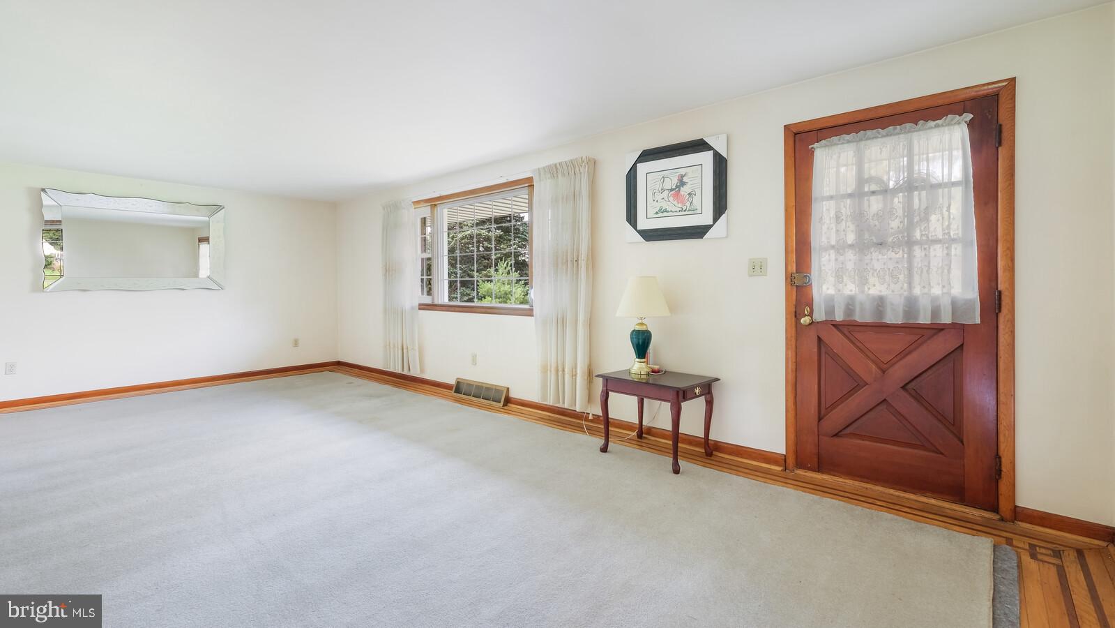 3142 Pickertown Road Warrington, PA 18976 - Photo 6 of 31 Gallery Image 6
