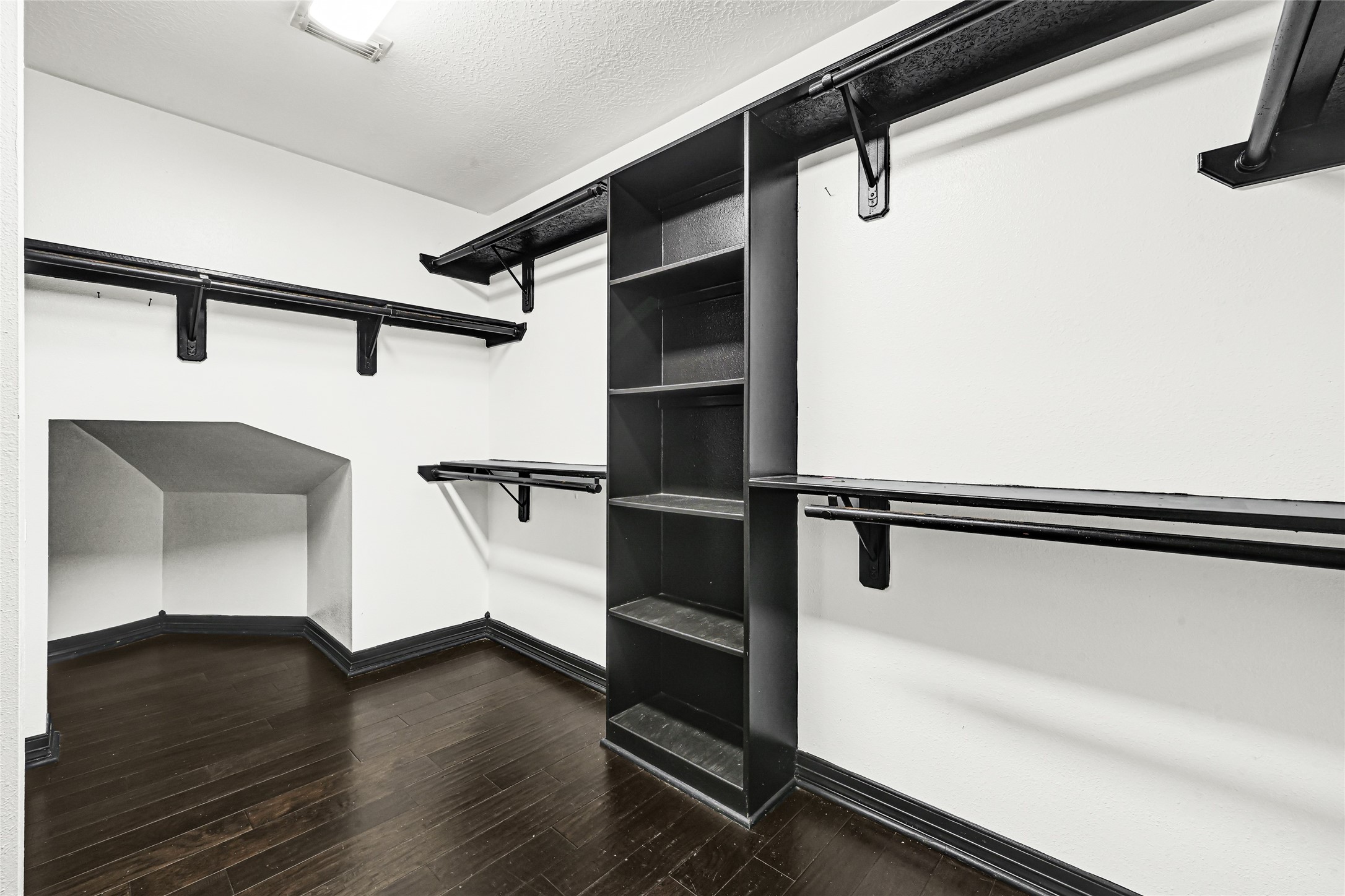 14714 Placid Point Humble, TX 77396 - Photo 27 of 37 Primary walk in closet