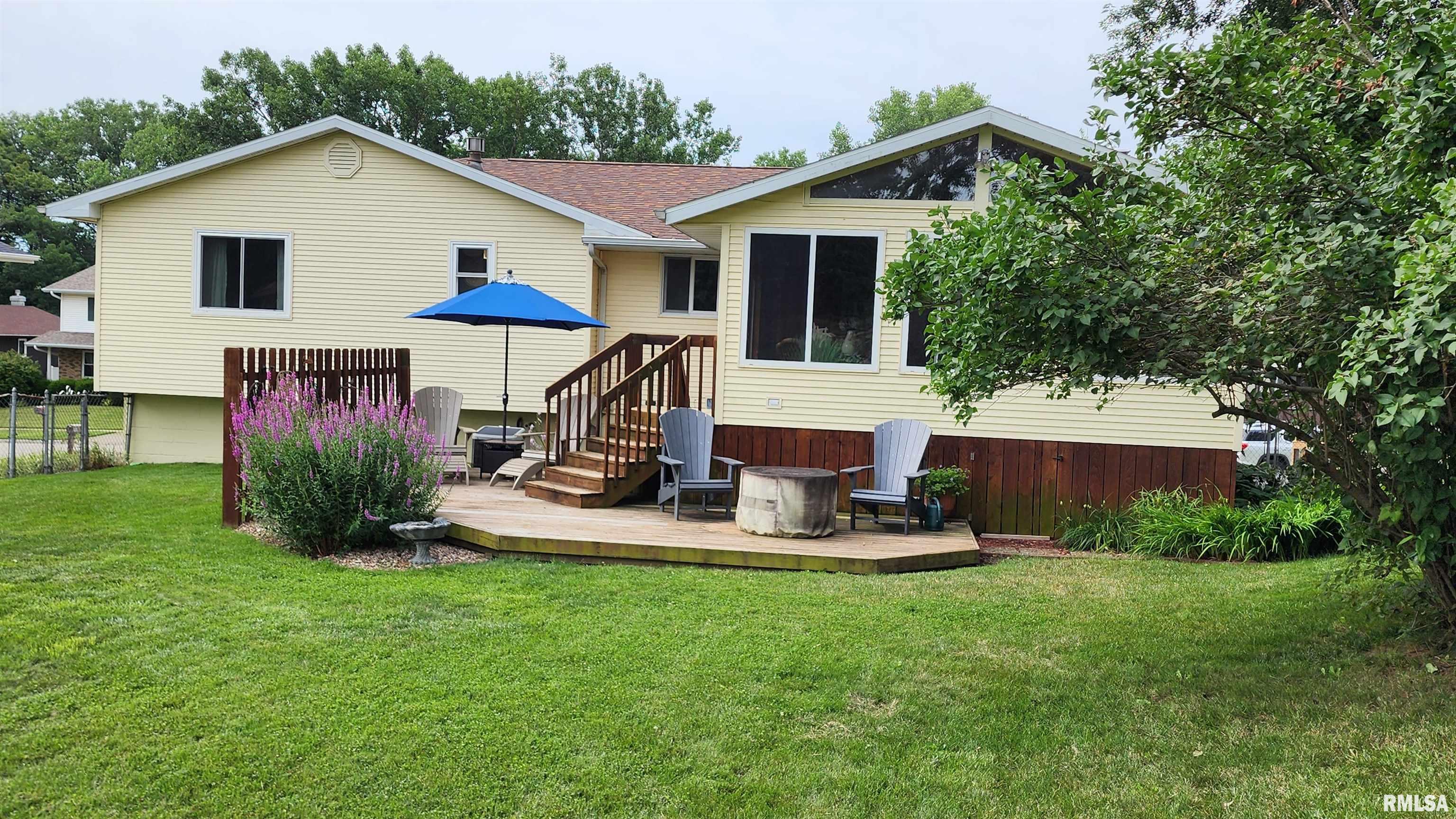 801 Robin Road Muscatine, IA 52761 - Photo 17 of 23 Gallery Image 17