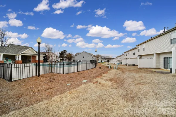 $2,200 | 12252 Stratfield Pl Circle, Pineville, NC 28134