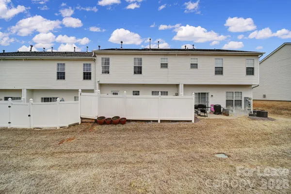 $2,200 | 12252 Stratfield Pl Circle, Pineville, NC 28134