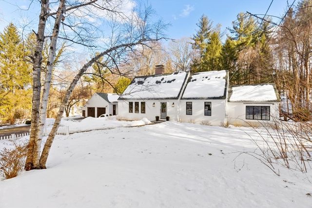$1,325,000 | 505 Great Pond Road, North Andover, MA 01845