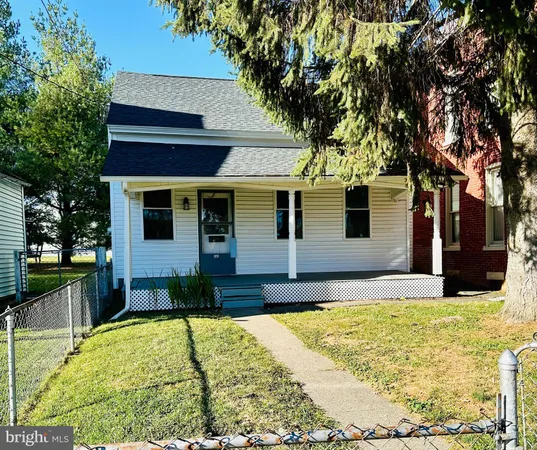 $265,000 | 142 West Stiegel Street, Manheim, PA 17545