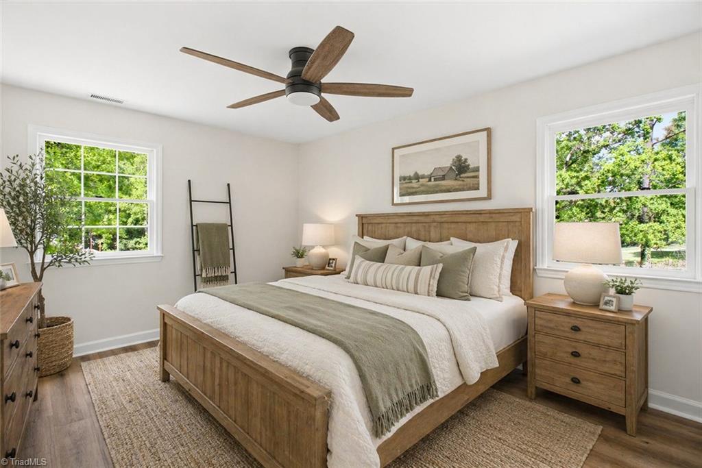 5595 Murray Road Winston-Salem, NC 27106 - Photo 19 of 36 Primary Bedroom - Staged