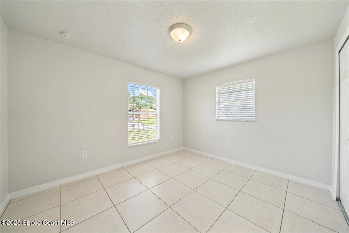 680 Bluefields Street Southeast Palm Bay, FL 32909 - Photo 11 of 25 12-DSC01850