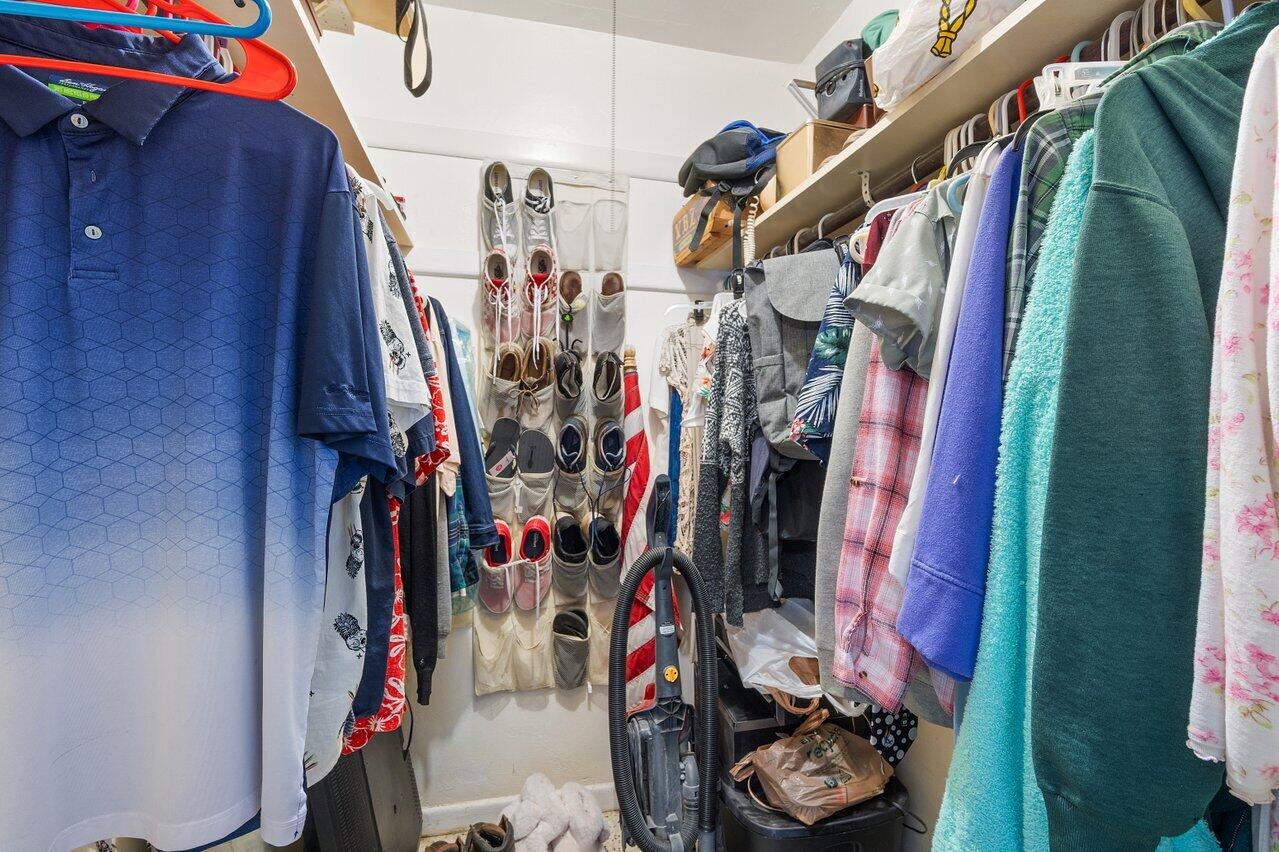 1502 Crest Drive Lake Worth, FL 33461 - Photo 16 of 44 016-1502CrestDrive-LakeWorthBeach-FL-334