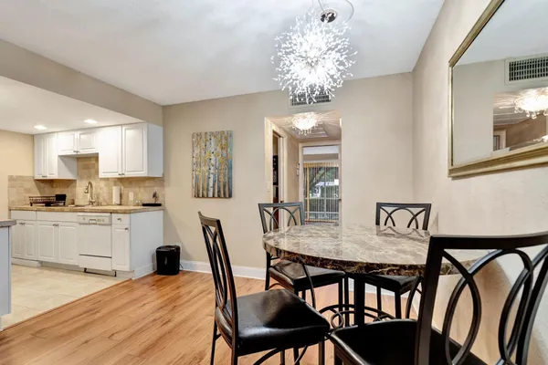 $95,000 | 2401 Antigua Circle, Unit F1, Coconut Creek, FL 33066