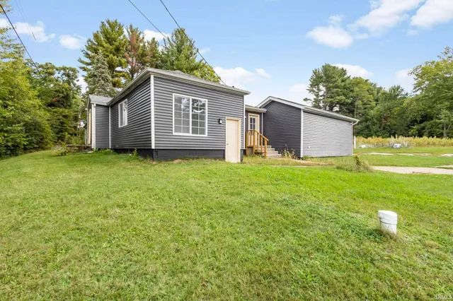 $375,000 | 3202 North 300 East, Rolling Prairie, IN 46371