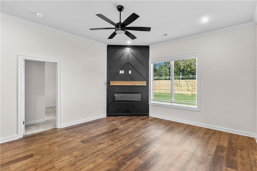 2124 Porter Street Pea Ridge, AR 72751 - Photo 6 of 21 Gallery Image 6