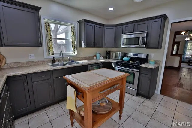 $137,500 | 402 West Mechanic Street, Hillsboro, IL 62049