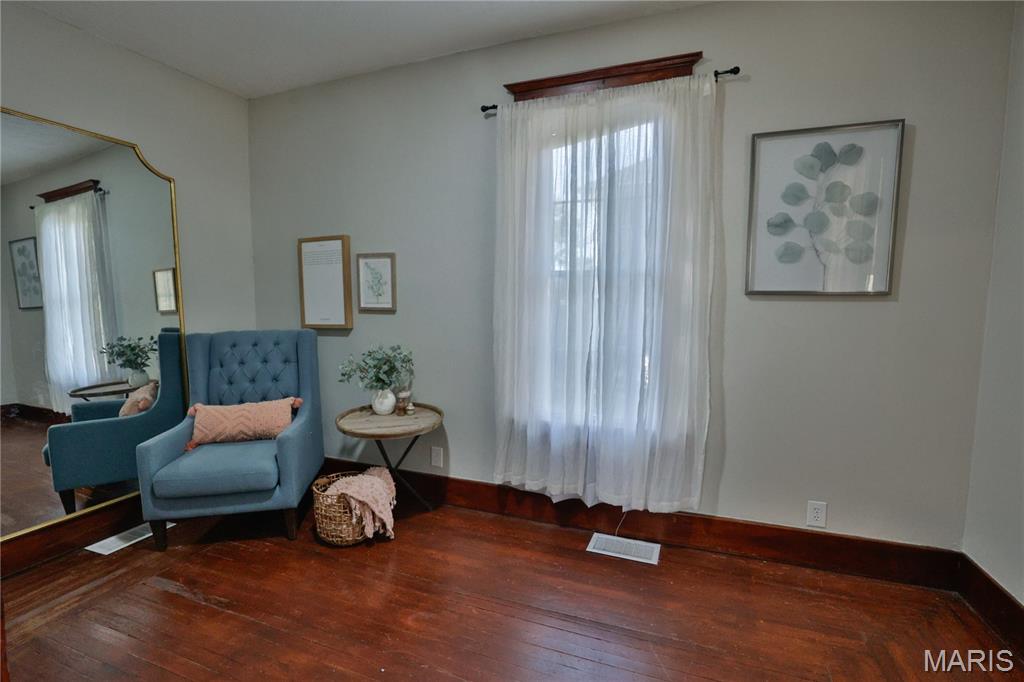 402 West Mechanic Street Hillsboro, IL 62049 - Photo 23 of 50