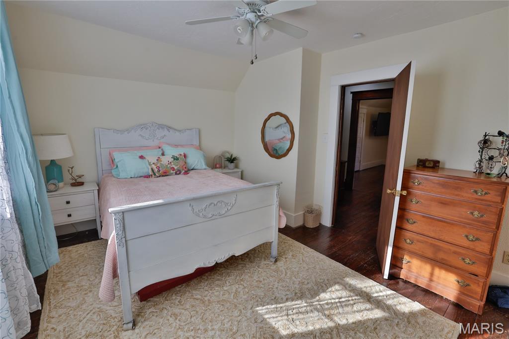 402 West Mechanic Street Hillsboro, IL 62049 - Photo 33 of 50