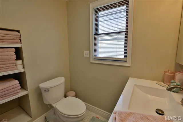 $137,500 | 402 West Mechanic Street, Hillsboro, IL 62049