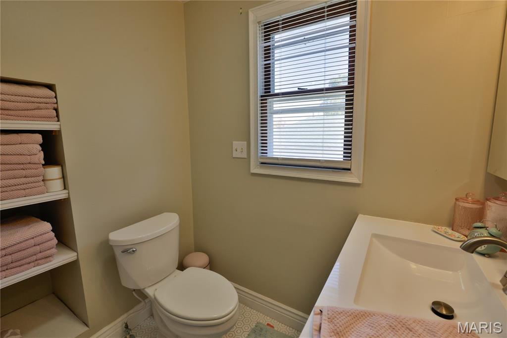 402 West Mechanic Street Hillsboro, IL 62049 - Photo 39 of 50