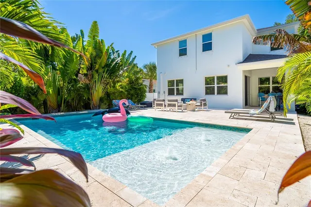$1,500,000 | 2283 Arlington Street, Sarasota, FL 34239