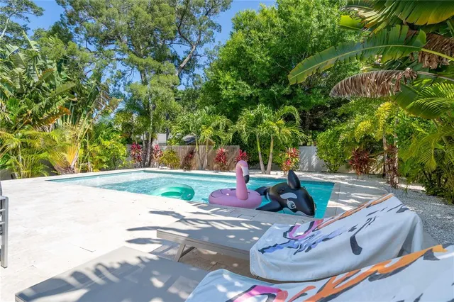 $1,500,000 | 2283 Arlington Street, Sarasota, FL 34239