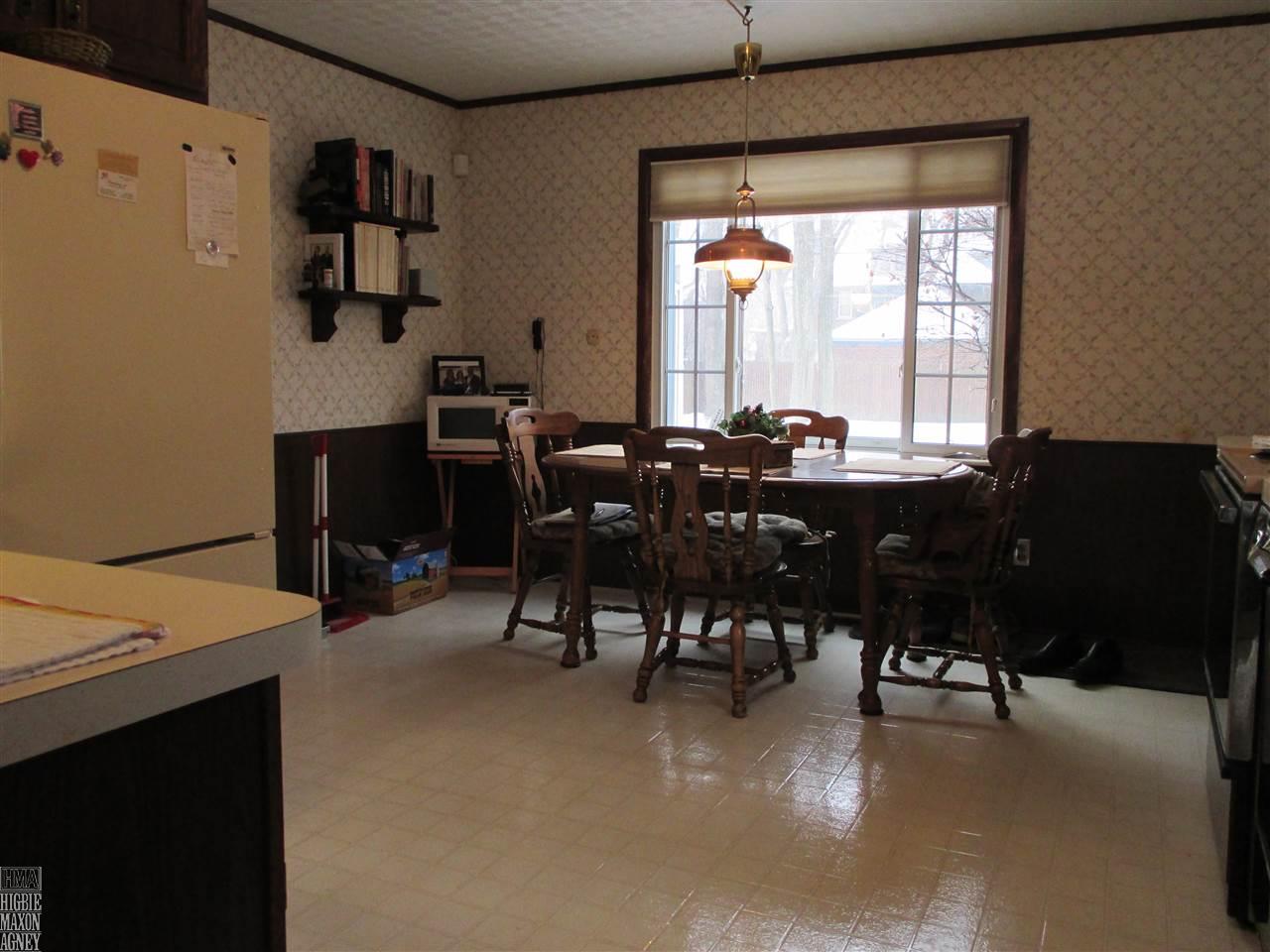 1343 Berkshire Road Grosse Pointe Park, MI 48230 - Photo 11 of 20
