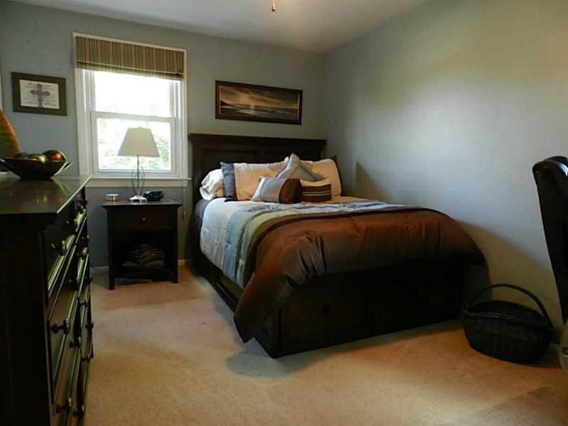 3525 Middleboro Road Castle Shannon, PA 15234 - Photo 14 of 25 Bedroom.