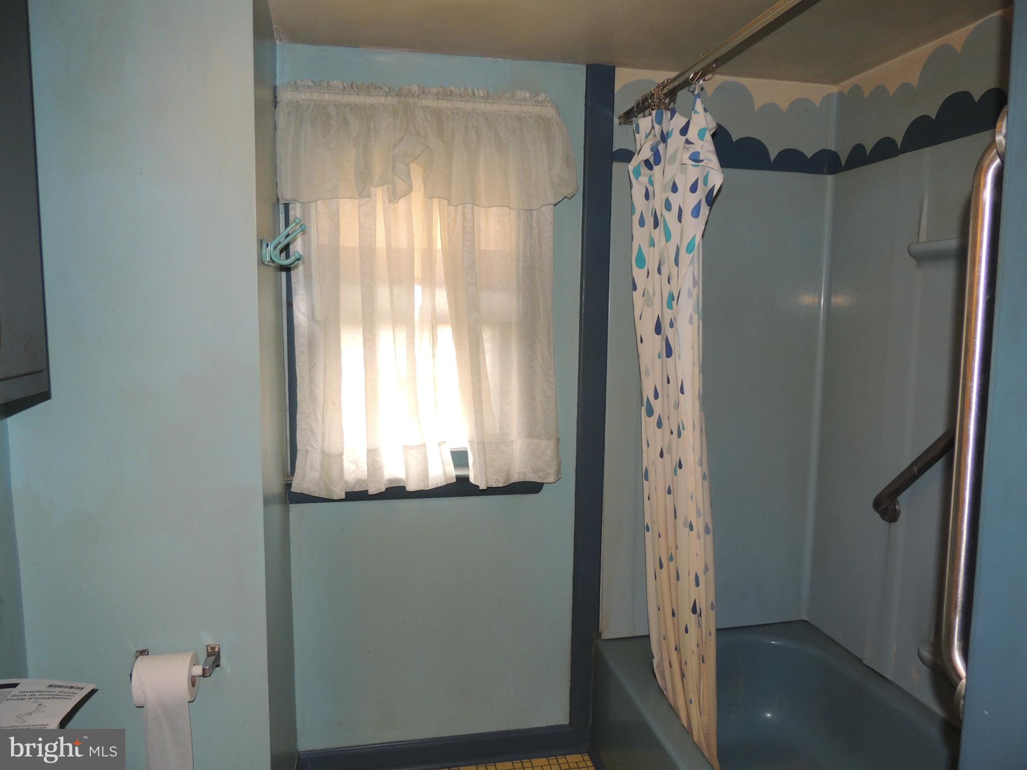 2838 Cedarhurst Road Finksburg, MD 21048 - Photo 11 of 48 Upper level full bath