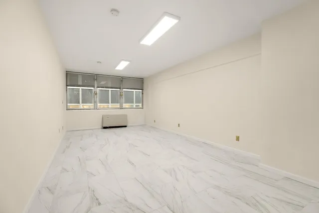 $3,300 | 130 Water Street, Unit 3F | Financial District