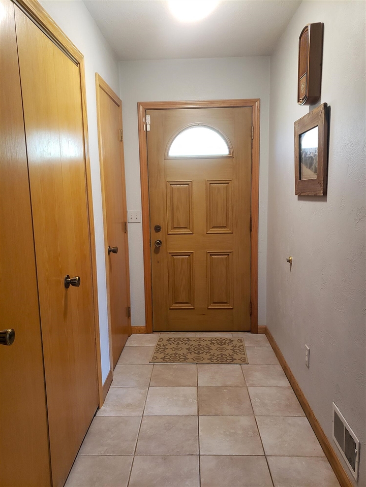 1700 Hamilton Road Battle Creek, MI 49017 - Photo 20 of 56