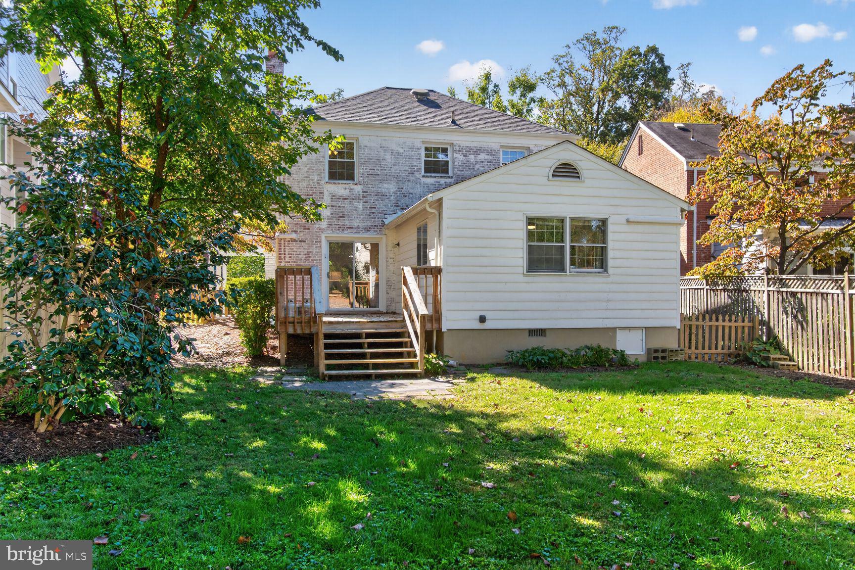 5709 Northfield Road Bethesda, MD 20817 - Photo 27 of 31 Rear View