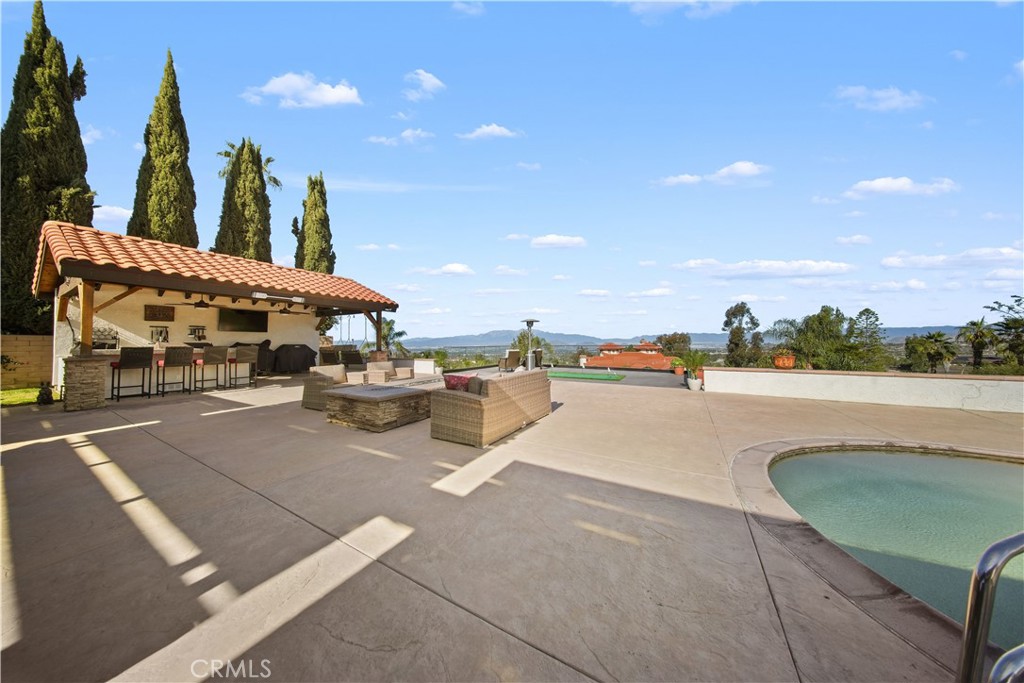 16524 Rancho Escondido Drive Riverside, CA 92506 - Photo 34 of 59