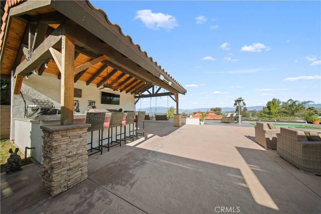 16524 Rancho Escondido Drive Riverside, CA 92506 - Photo 38 of 59