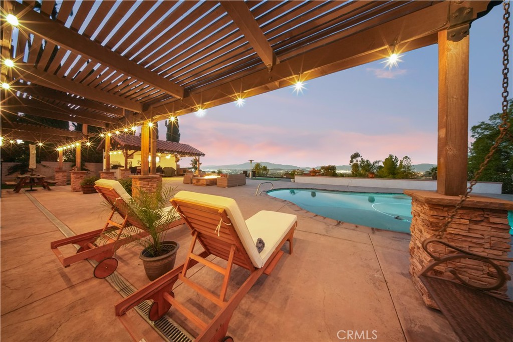 16524 Rancho Escondido Drive Riverside, CA 92506 - Photo 49 of 59