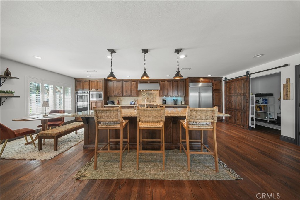 16524 Rancho Escondido Drive Riverside, CA 92506 - Photo 9 of 59