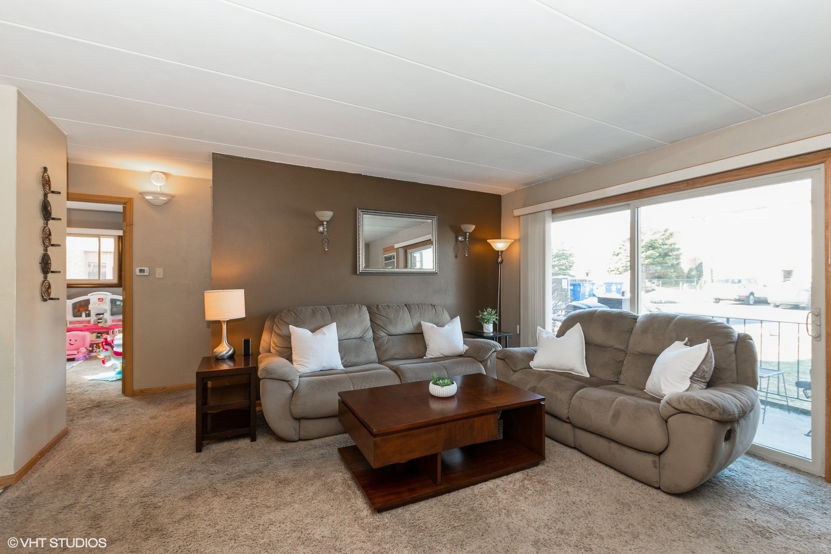 10530 Parkside Avenue, Unit 2 Chicago Ridge, IL 60415 - Photo 2 of 15