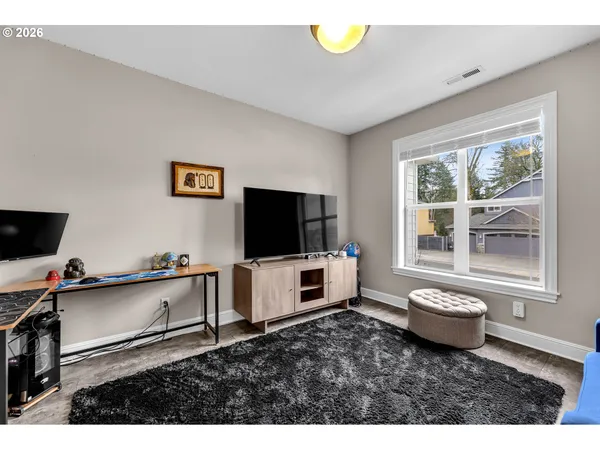 $830,000 | 845 Northwest Sacajawea Street, Camas, WA 98607