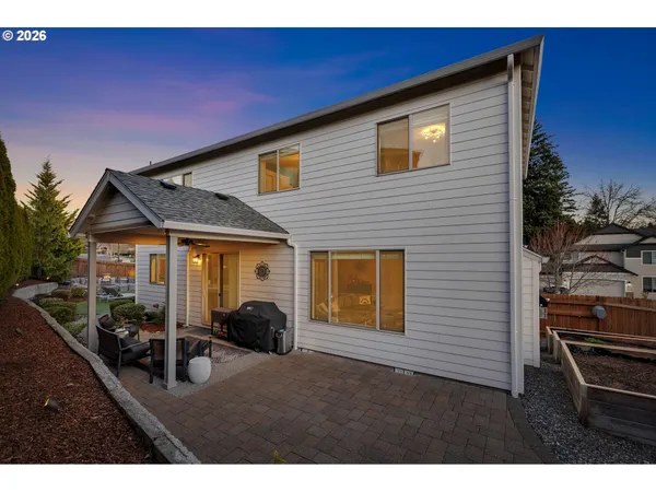 $830,000 | 845 Northwest Sacajawea Street, Camas, WA 98607