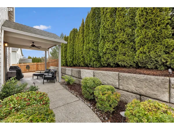 $830,000 | 845 Northwest Sacajawea Street, Camas, WA 98607