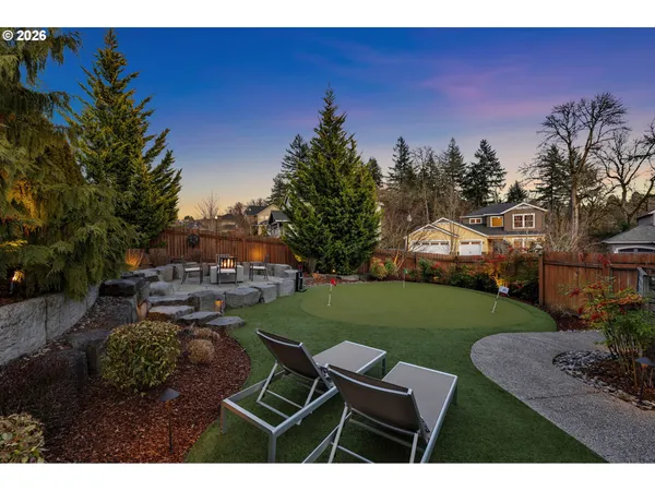 $830,000 | 845 Northwest Sacajawea Street, Camas, WA 98607