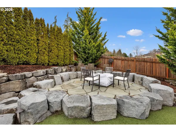 $830,000 | 845 Northwest Sacajawea Street, Camas, WA 98607
