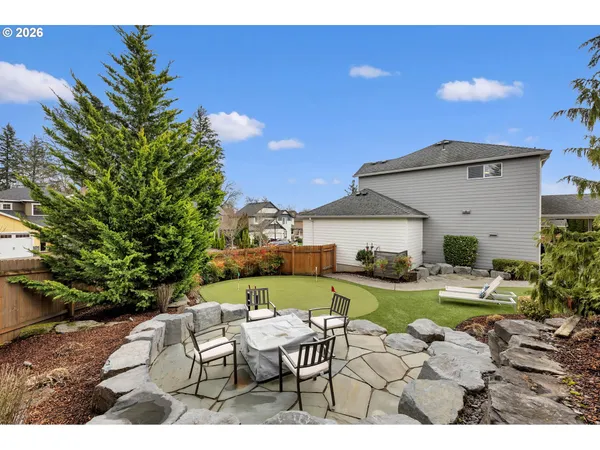 $830,000 | 845 Northwest Sacajawea Street, Camas, WA 98607