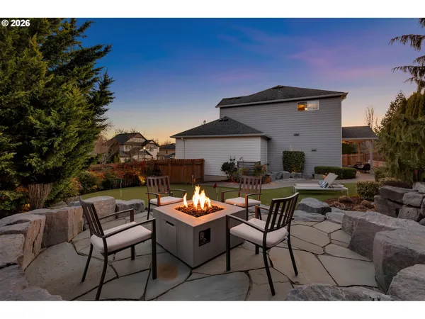 $830,000 | 845 Northwest Sacajawea Street, Camas, WA 98607