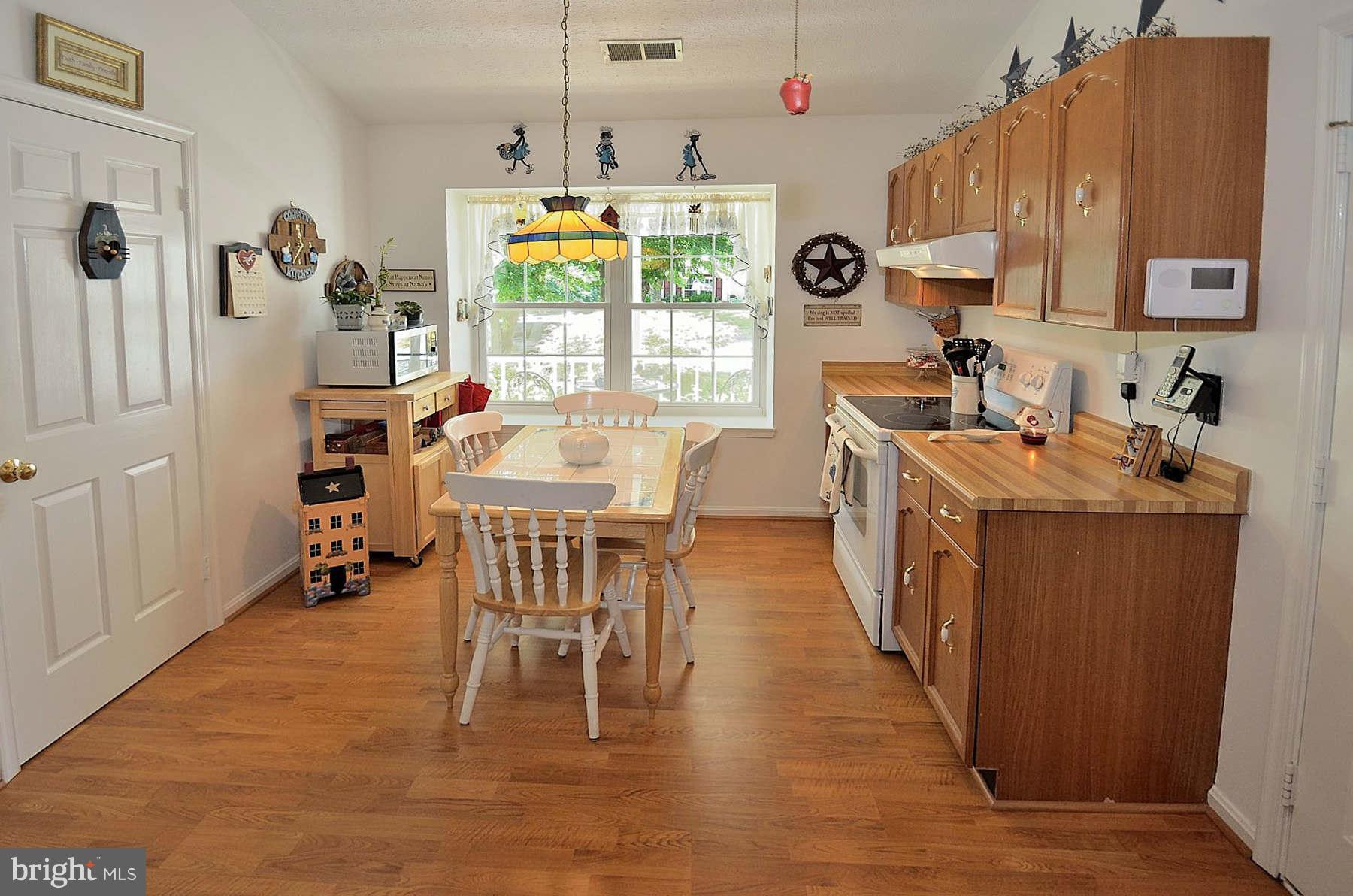 405 Spring Ridge Court Sterling, VA 20164 - Photo 13 of 26 Kitchen