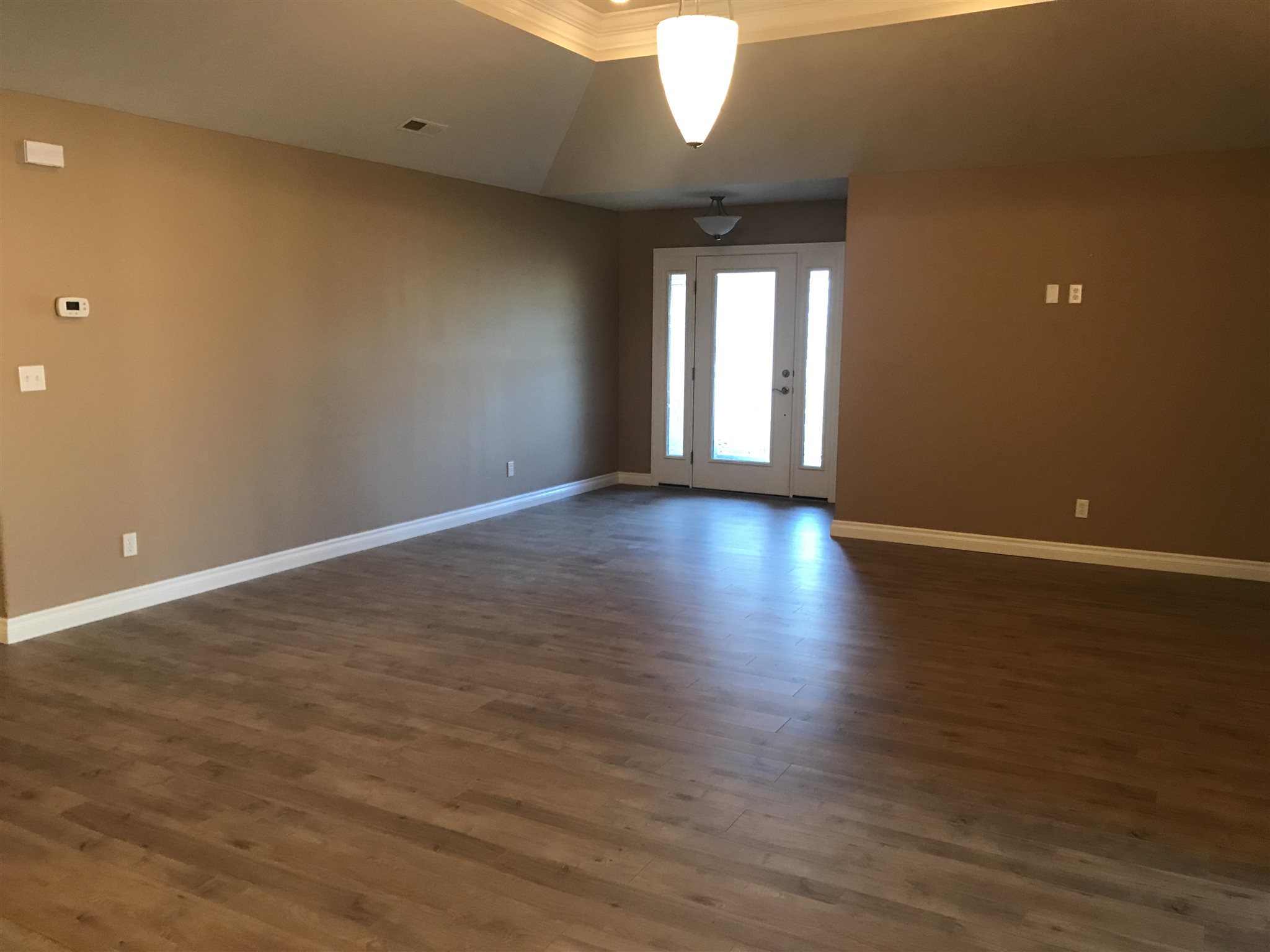 436 South Kluemper Road Jasper, IN 47546 - Photo 3 of 20 Gallery Image 3