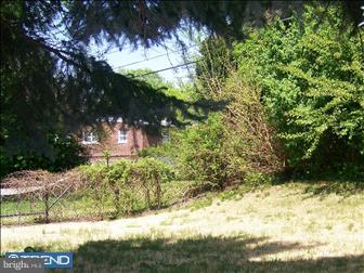 1107 Plane Road Philadelphia, PA 19115 - Photo 6 of 6 Exterior Back