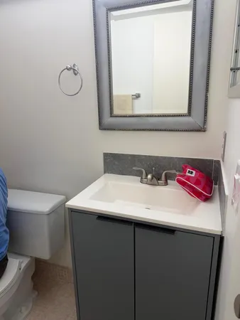 $1,200 | 180 Windsor East, West Palm Beach, FL 33417